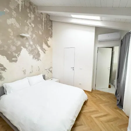 Tarabochia 8 Tirabora Short Rent Apartment Trieste Exterior photo