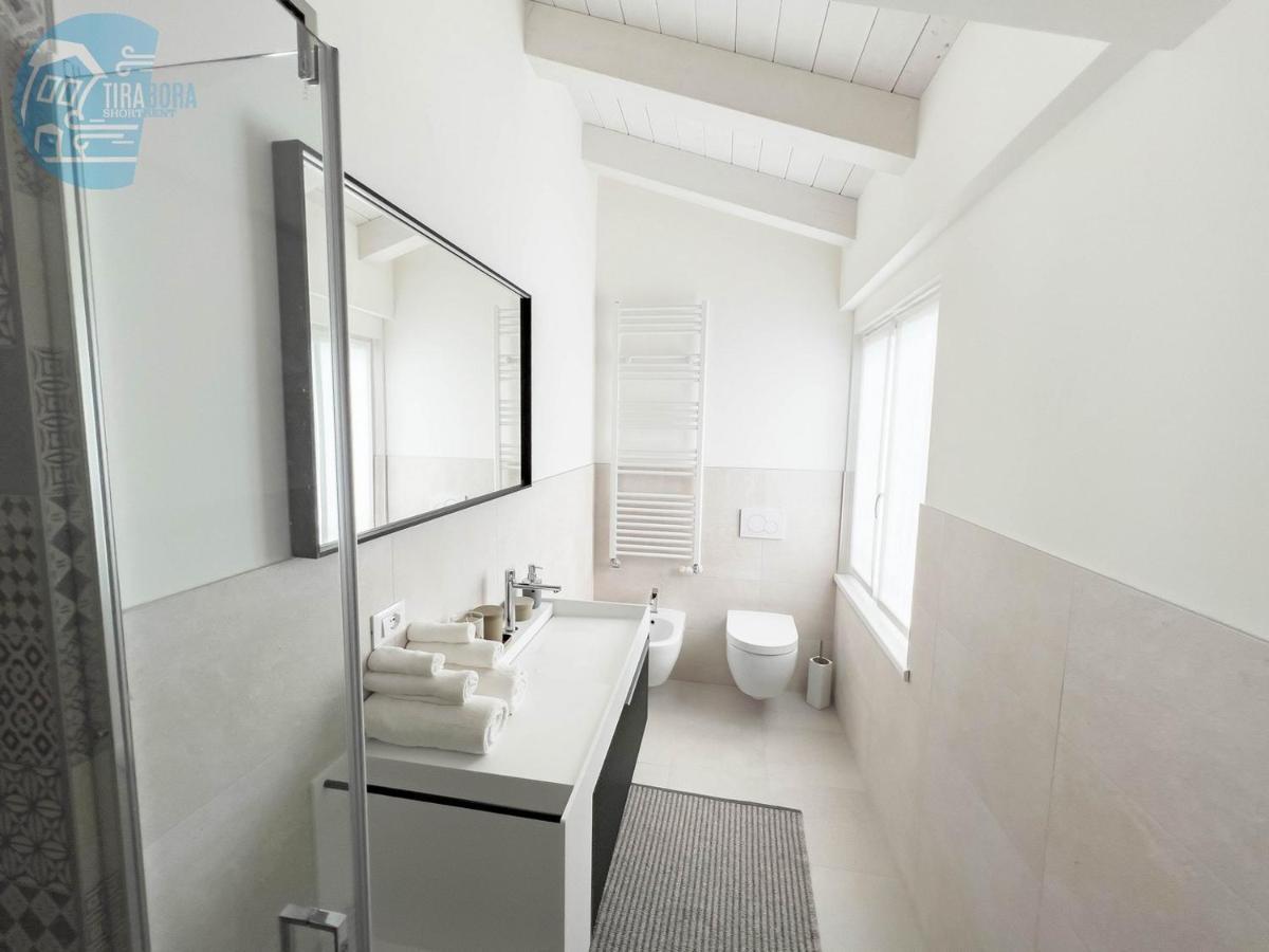 Tarabochia 8 Tirabora Short Rent