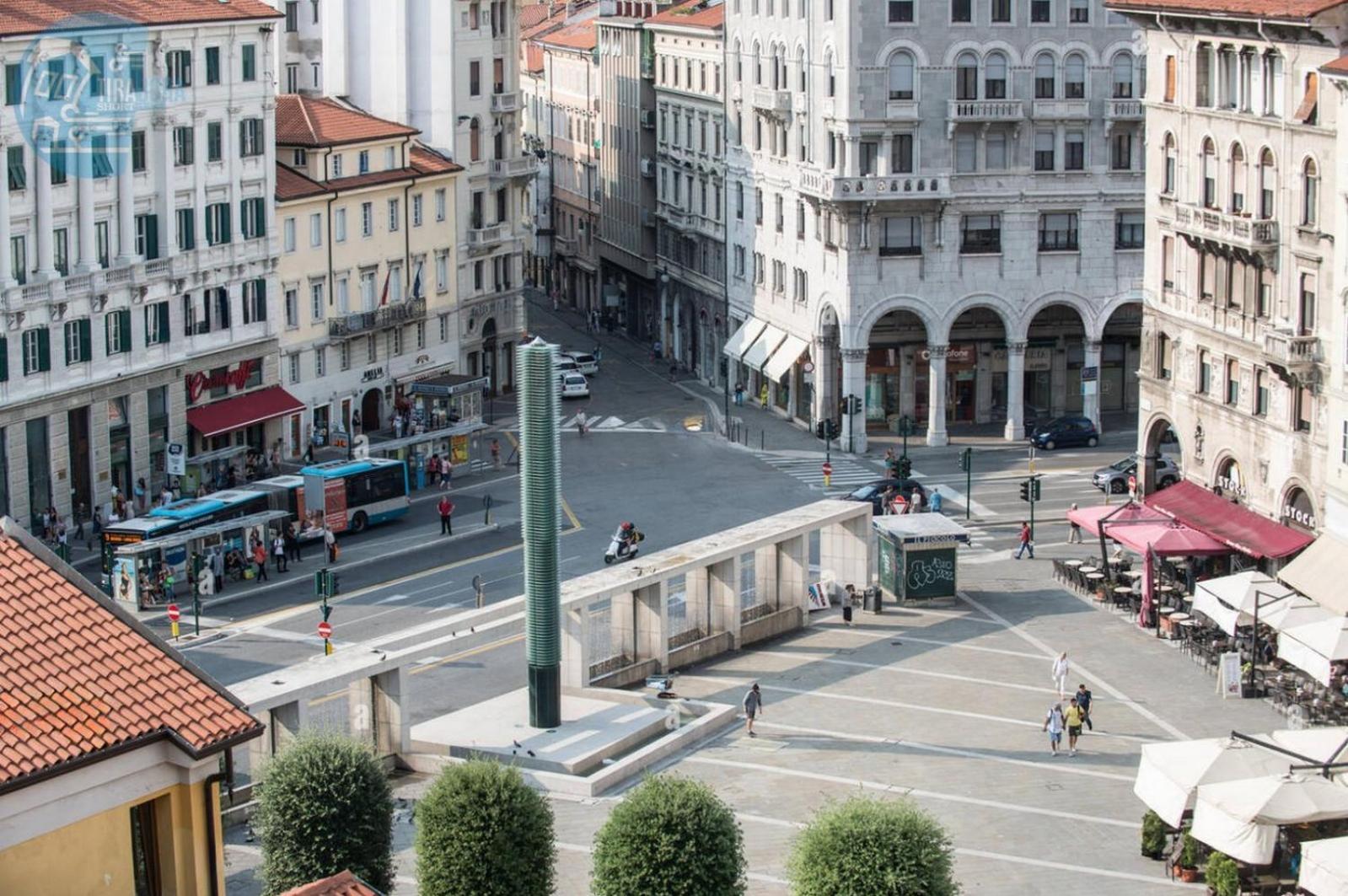 Apartment Tarabochia 8 Tirabora Short Rent
